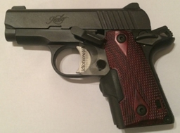 ISPT-Cold-Mustang-Govt-380-White-on-Pistol